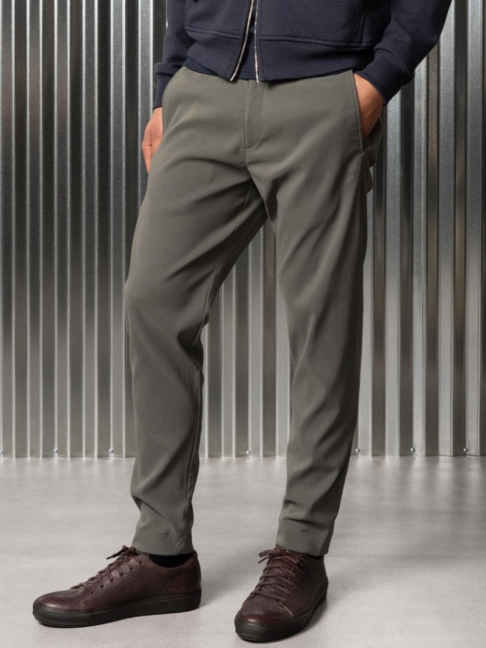 Outlier Futuredarts Pant Anthracite Dark Grey Futurecloth 40